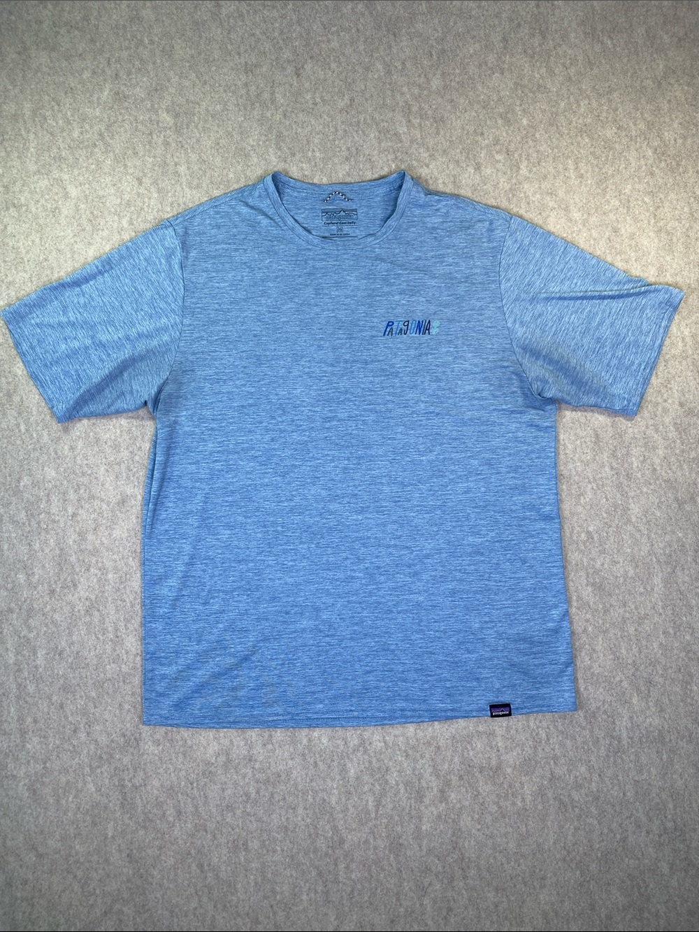 Men’s Patagonia Light Blue Heather Short Sleeve Tee Size Medium